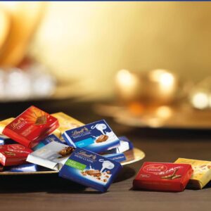 Lindt Swiss Premium Karışık Napolitan Çikolata 350 Gr 8